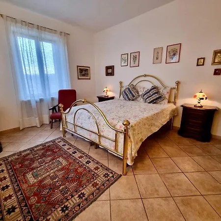 La Casa Al Santuario Дом отдыха