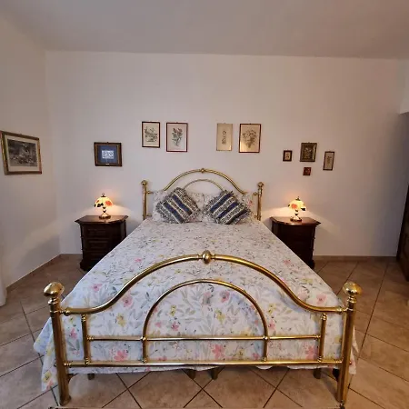 La Casa Al Santuario Дом отдыха Vicoforte